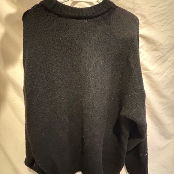 Cable Knit Sweater - Picture 3 of 3